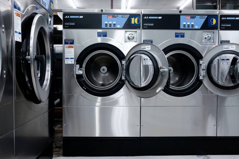 8 Companies That Need Commercial Washers And Dryers